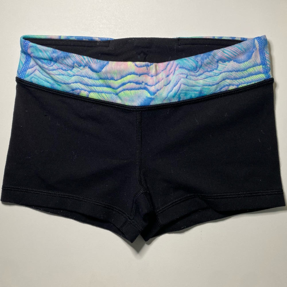 Ivivva reversible biker short